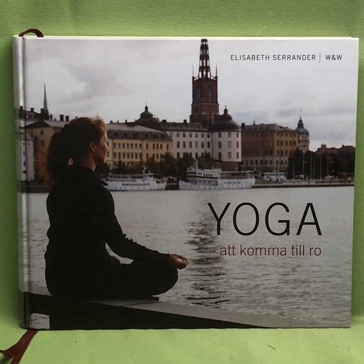 Elisabeth Serrander : Yoga