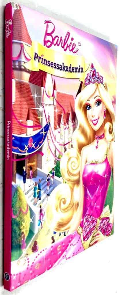 Elise Allen ; Ulkutay Design Group : Barbie