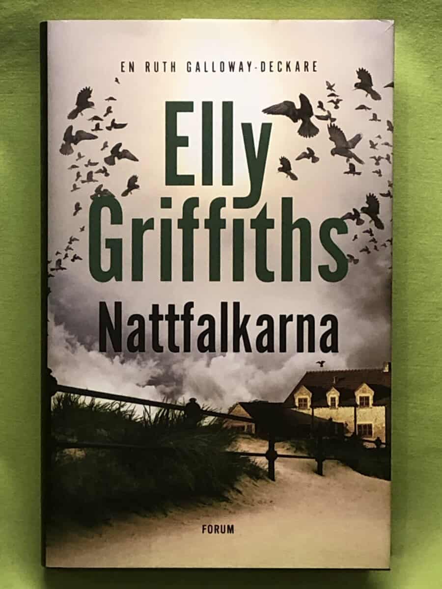 Elly Griffiths : Nattfalkarna