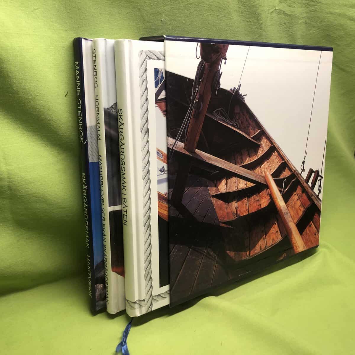 Manne Stenros, Erik Hornmalm, Michael Björlund, Niclas Loom, Per-Erik Silver : Skärgårdssmak (3 band i originalbox)