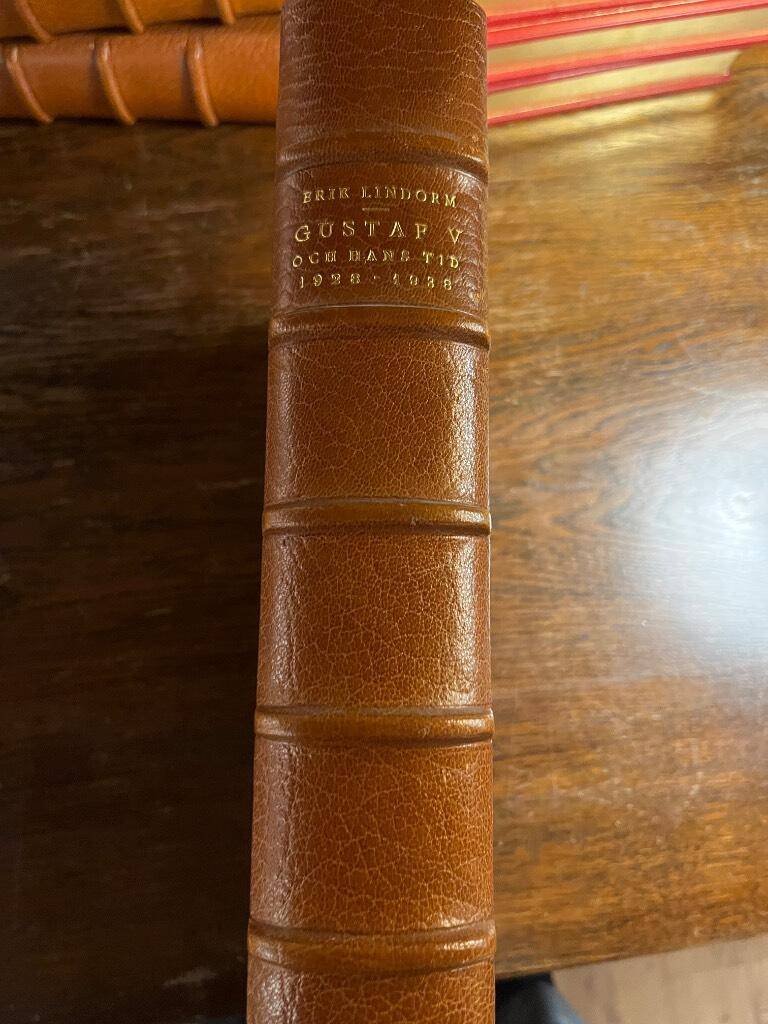Erik Lindorm : Gustav V och hans tid