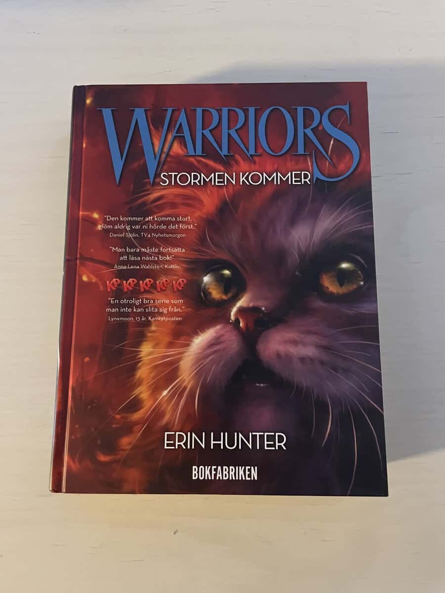 Erin Hunter : Warriors - Första profetian - Stormen kommer