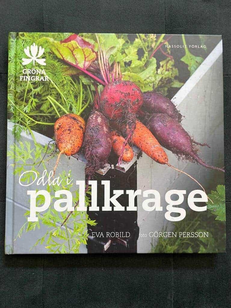 Eva Robild : Odla i pallkrage