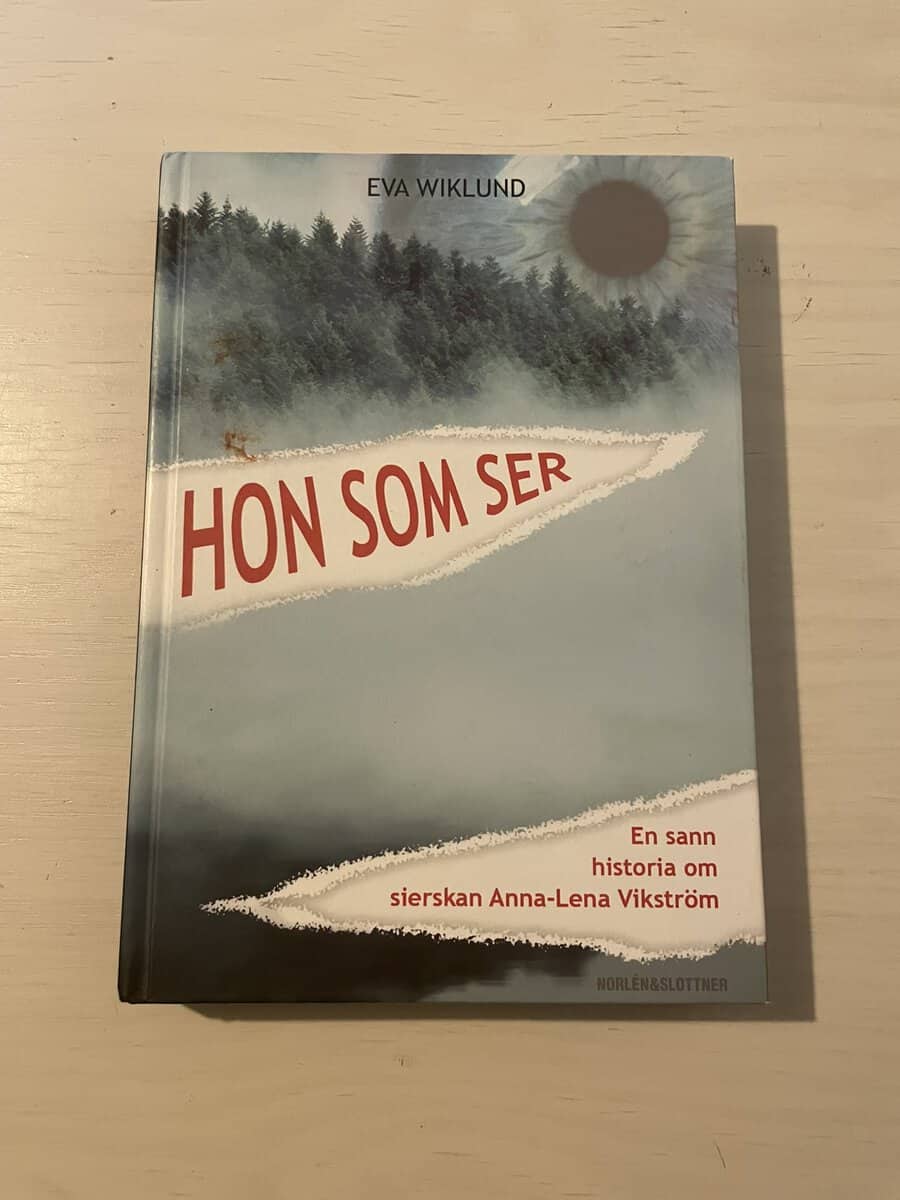 Eva Wiklund : Hon som ser