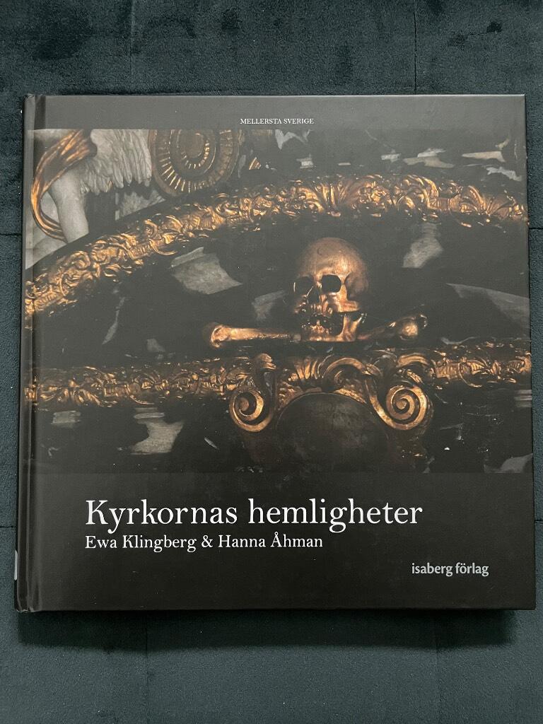 Ewa Klingberg : Kyrkornas hemligheter