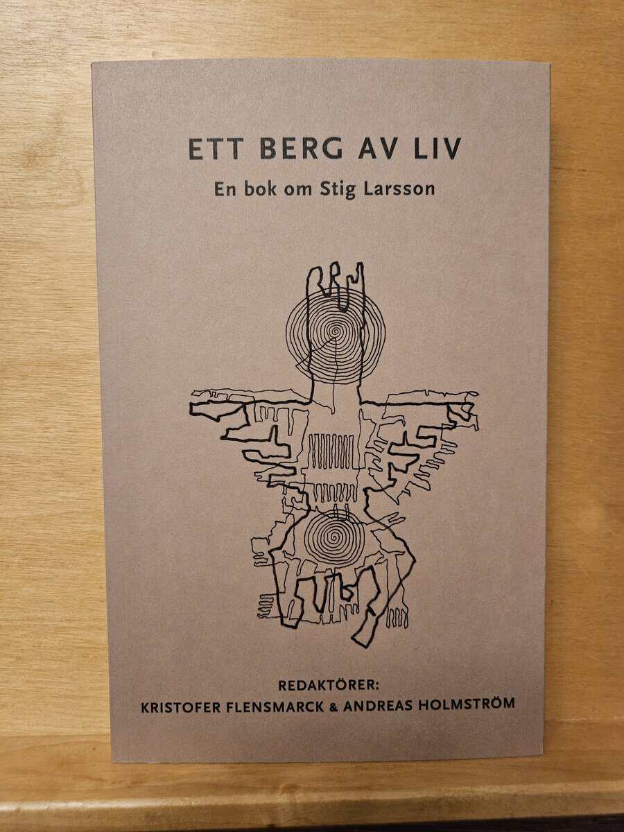 Flensmarck ; Holmström (red) : Ett berg av liv