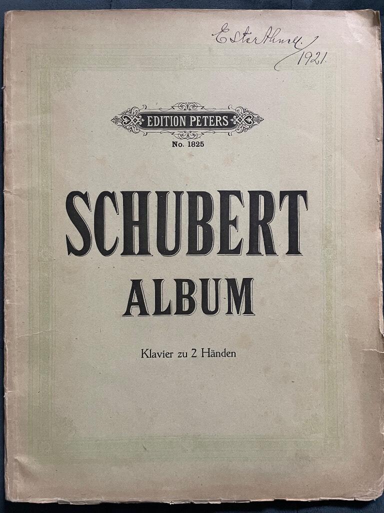 Franz Schubert : Schubert Album - Klavier zu 2 Händen - Edition Peters Nr. 1825