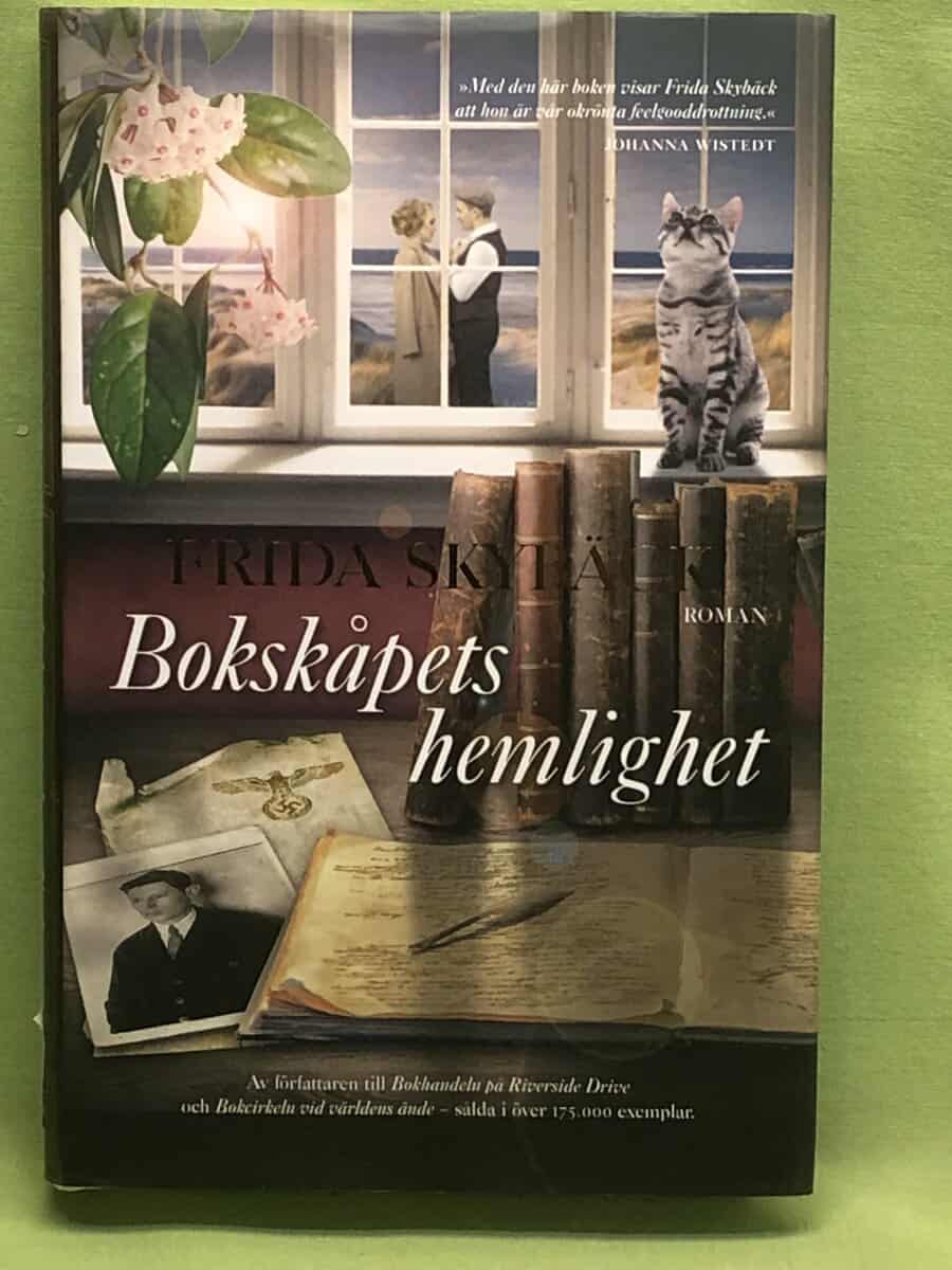 Frida Skybäck : Bokskåpets hemlighet