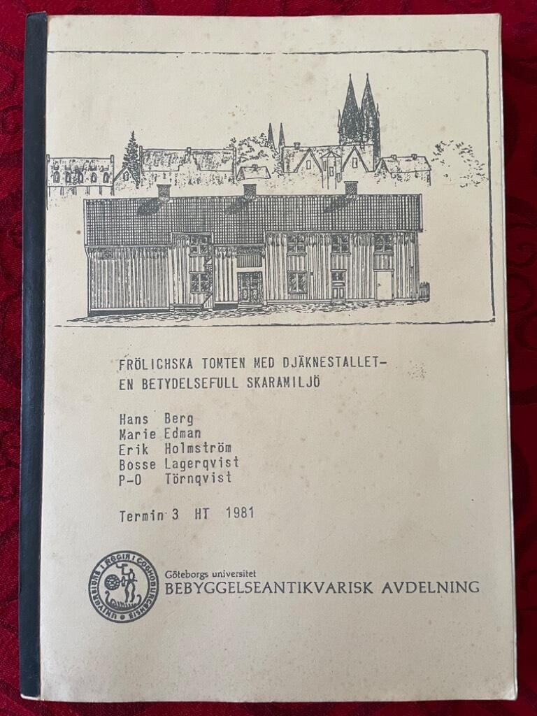 Frölichska tomten med djäknestallet