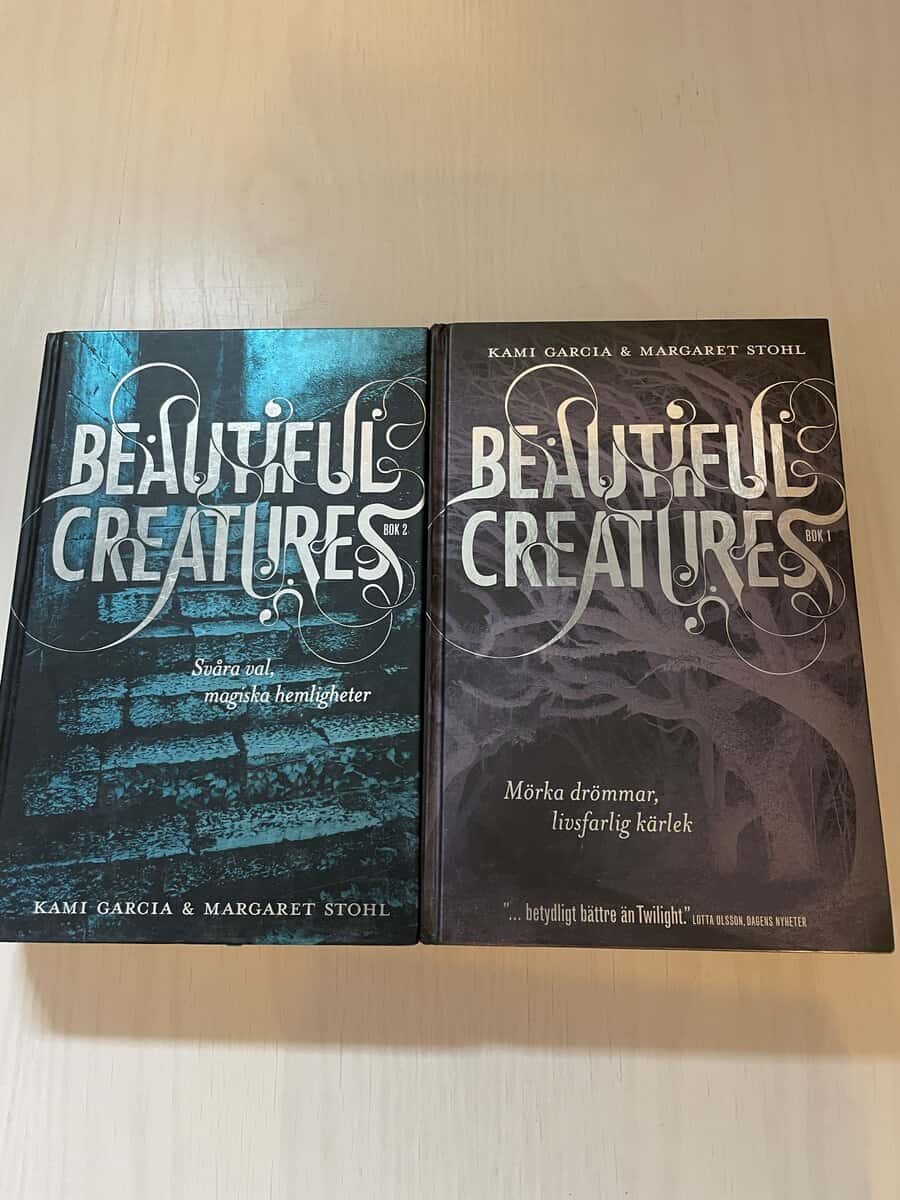 Garcia, Kami; Stohl, Margaret : Beautiful Creatures 1-2 - Mörka drömmar livsfarlig kärlek - Svåra val magiska hemligheter