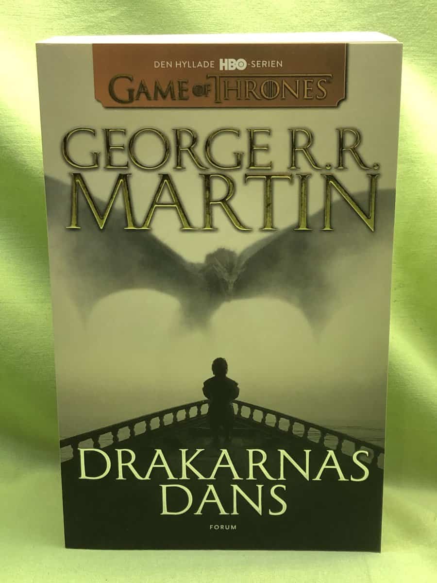 George R. R. Martin : Game of thrones - Drakarnas dans