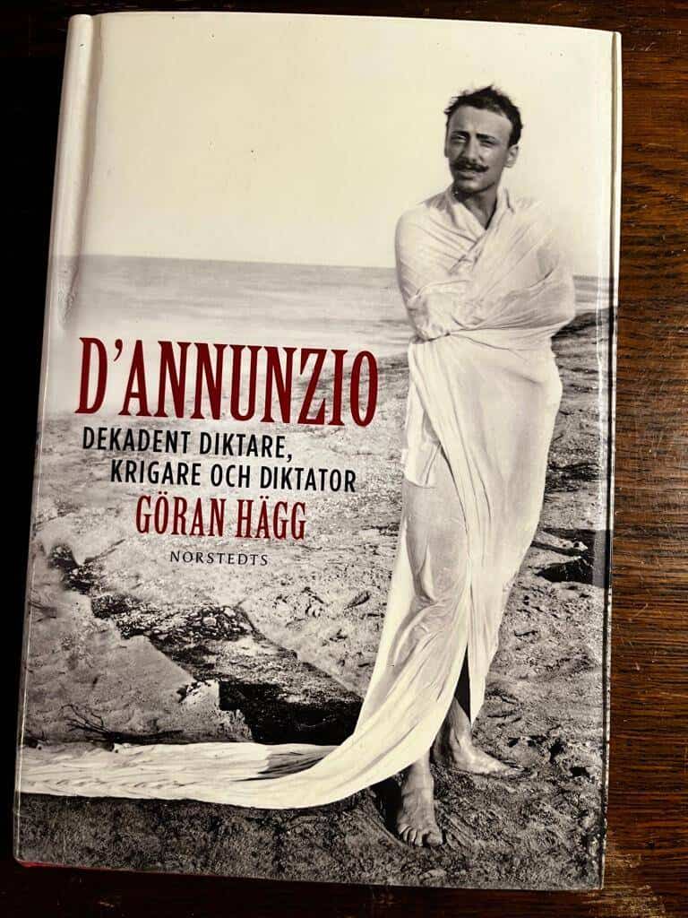 Göran Hägg : D'Annunzio