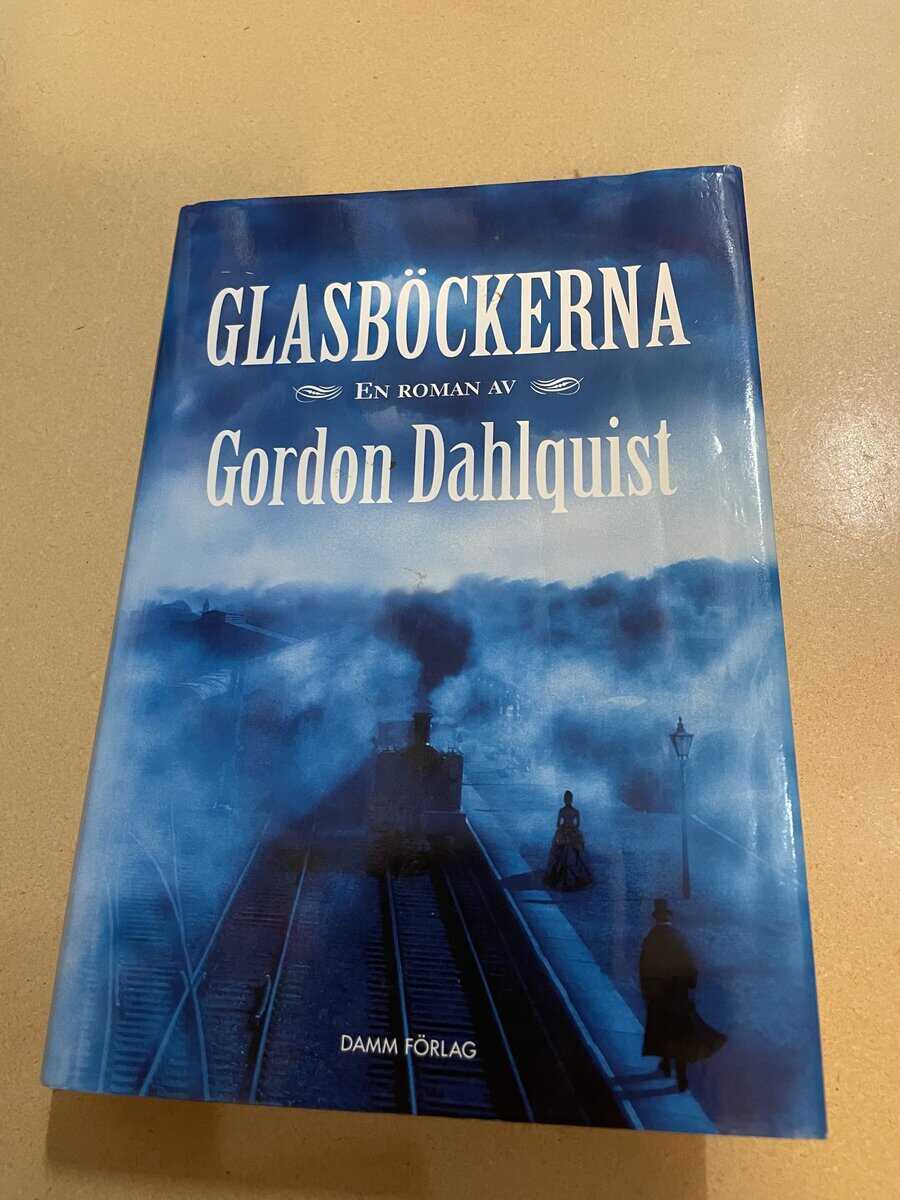 Gordon Dahlquist : Glasböckerna
