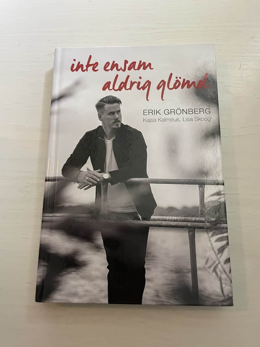 Grönberg, Erik, Kalméus, Kajsa, Skoog, Lisa, Mirro, Rennie : Inte ensam aldrig glömd