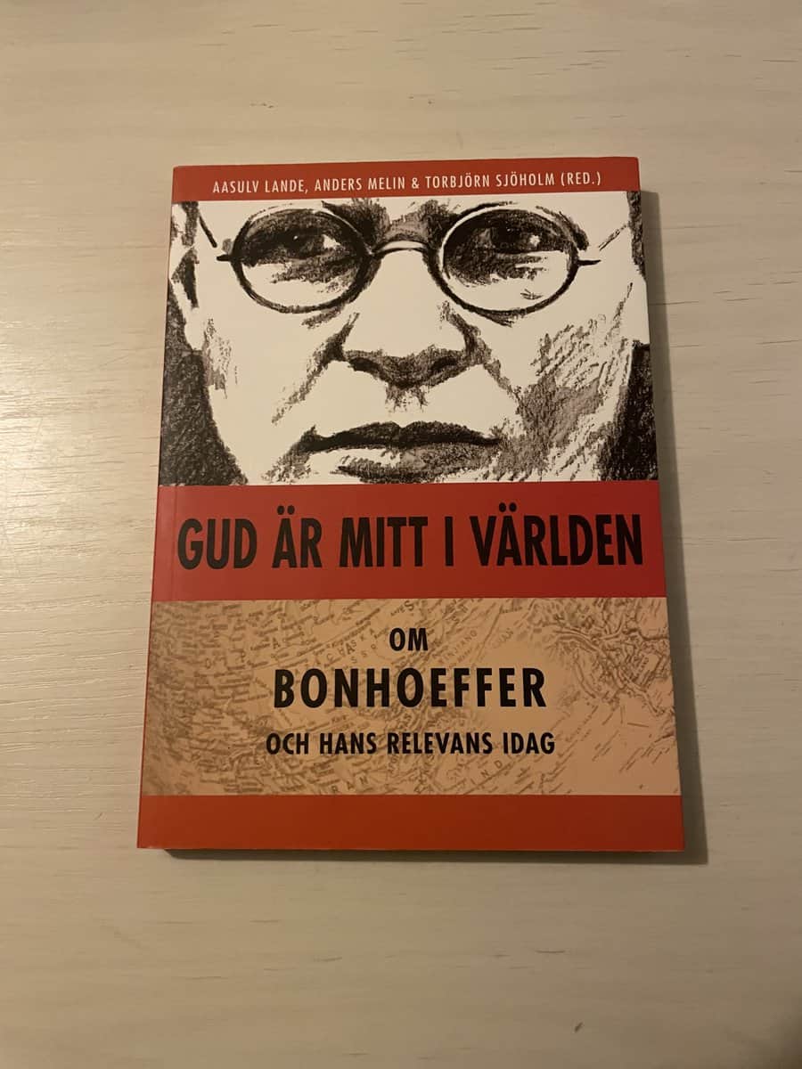 Gud är mitt i världen