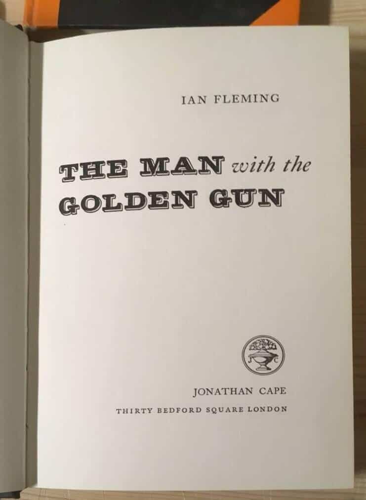 Ian Fleming : The man with the golden gun