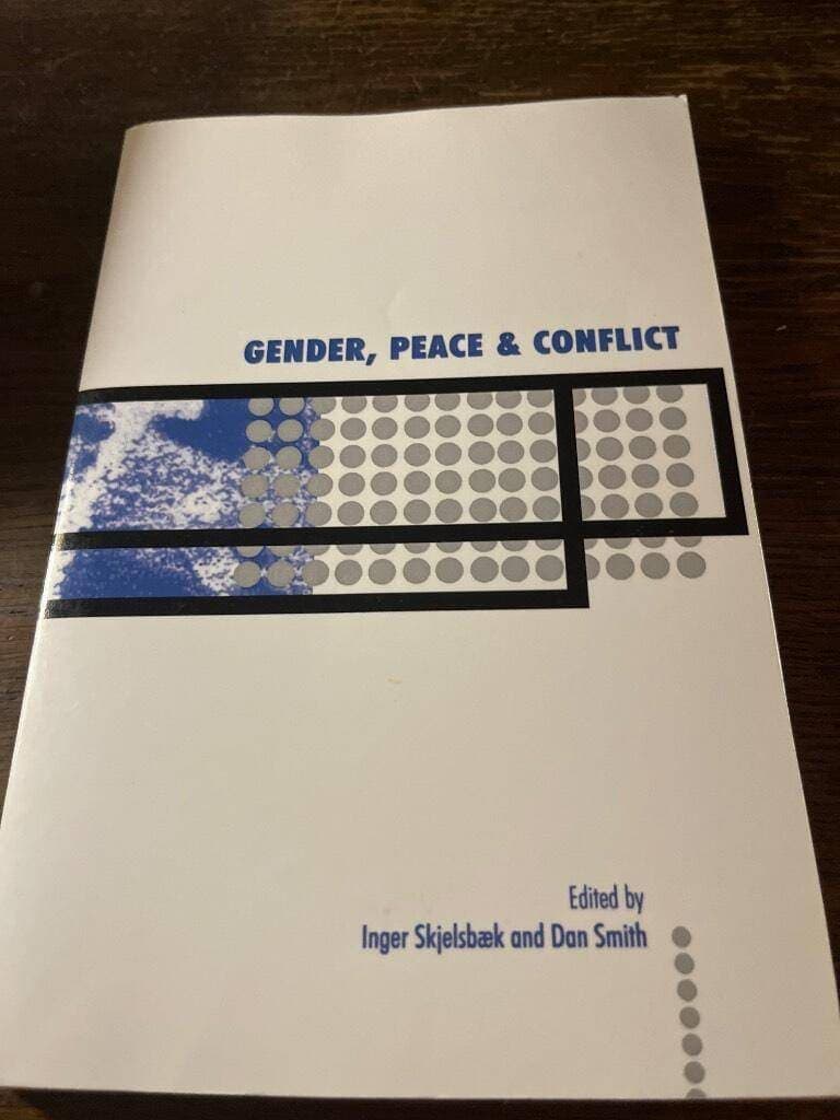 Inger Skjelsbaek : Gender, peace & conflict