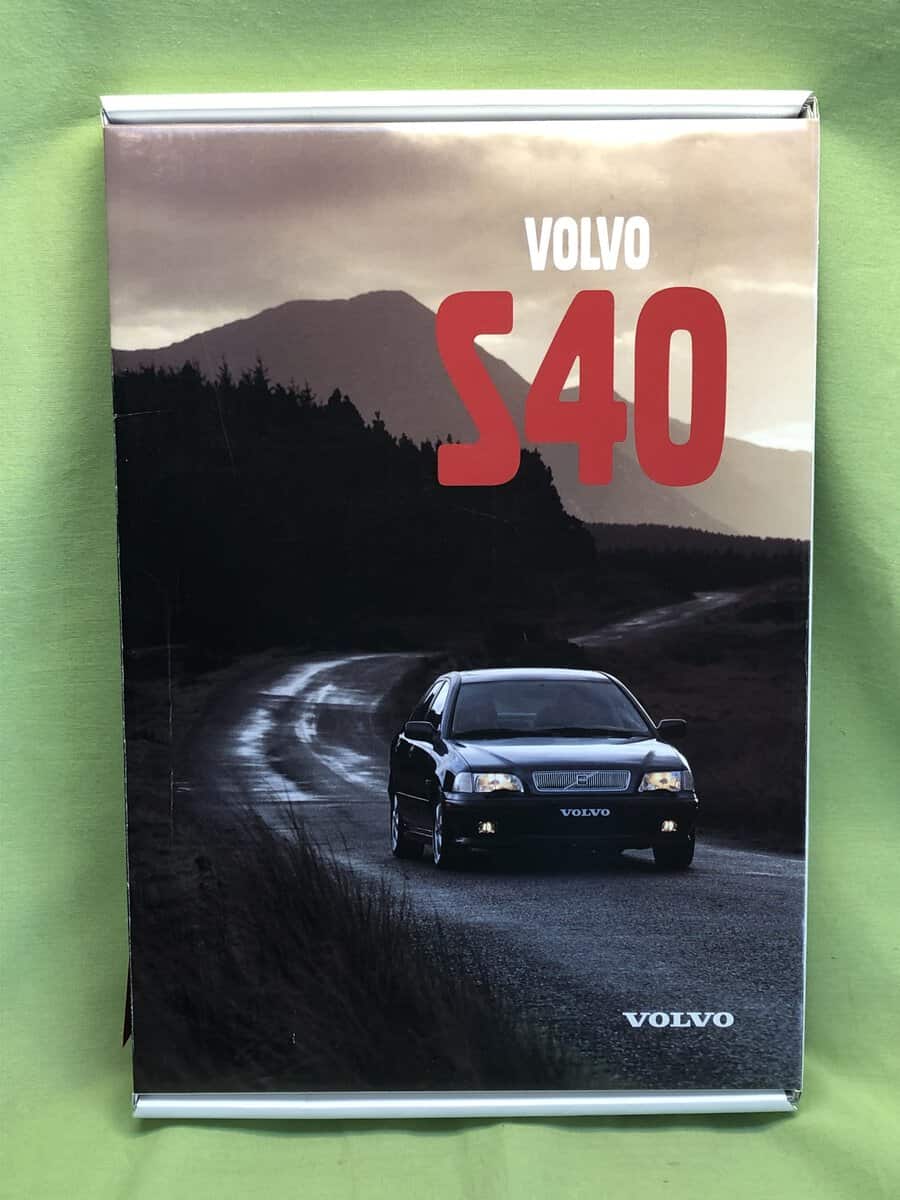 Instruktionsbok Volvo S40 & V40 + VHS