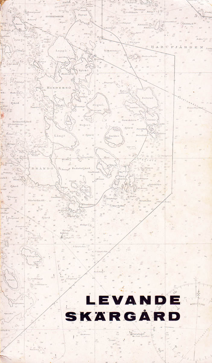 Isaksson, Olov (1931-1998) ; Kågerman, Stig (1917-1990) [red.] : Levande skärgård. En bok om farvattnen kring Luleå. Utgiven till Luleå Segelssällskaps 80-årsjubileum