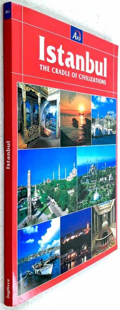 Istanbul - The cradle of civilizations [engelsk text]