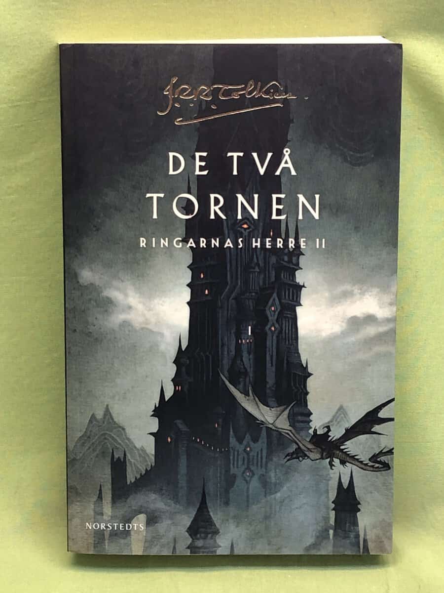 J. R. R. Tolkien : De två tornen