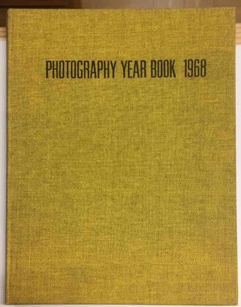 J Sanders ; R Gee (ed) : Photography Year Book 1969