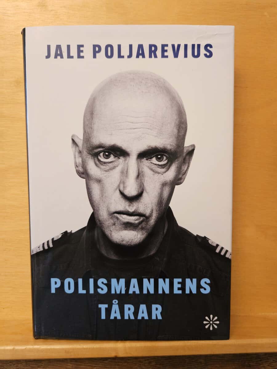 Jale Poljarevius : Polismannens tårar