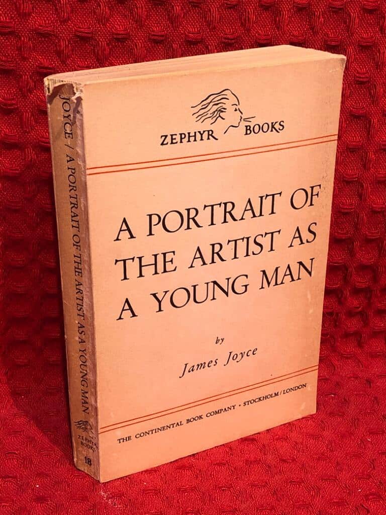 James Joyce : A portrait of the artists as a young man