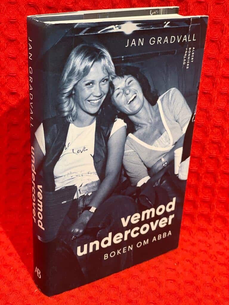 Jan Gradvall : Vemod undercover