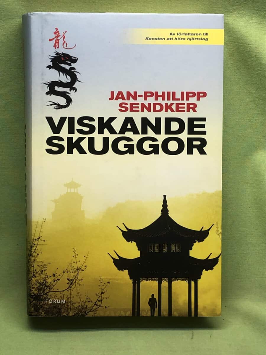 Jan-Philipp Sendker : Viskande skuggor