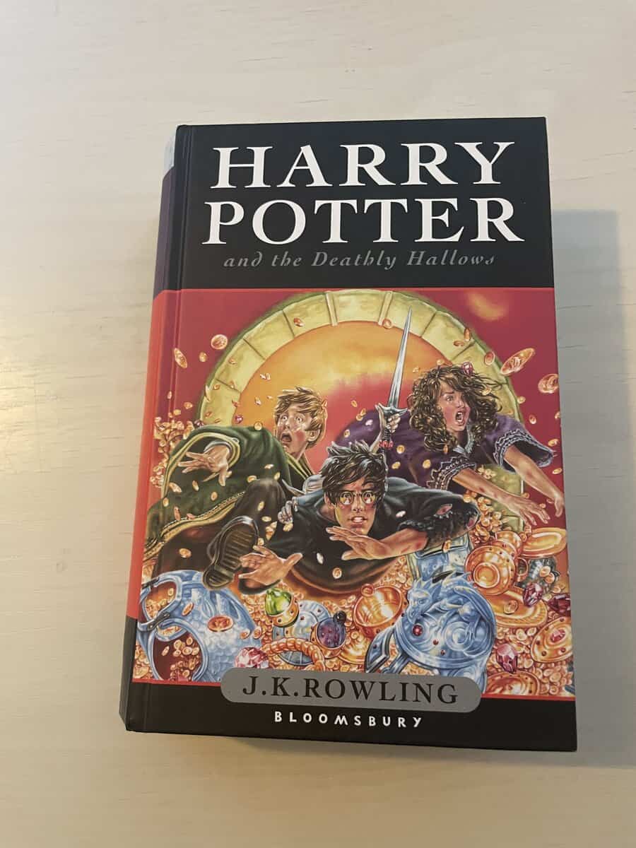 J.K. Rowling : Harry Potter and the Deathly Hallows - First Edition
