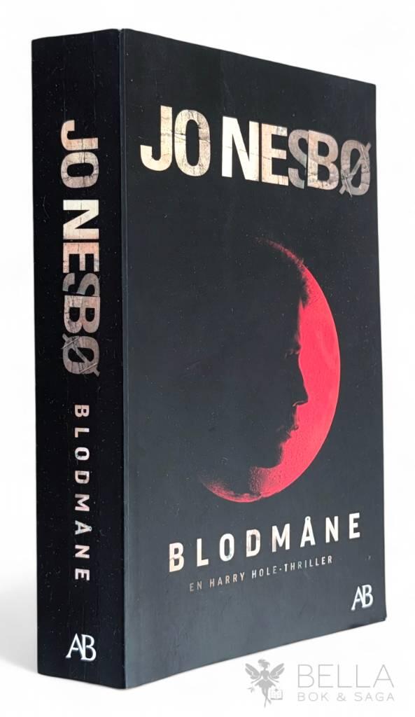 Jo Nesbø : Blodmåne - Harry Hole - Bok 13
