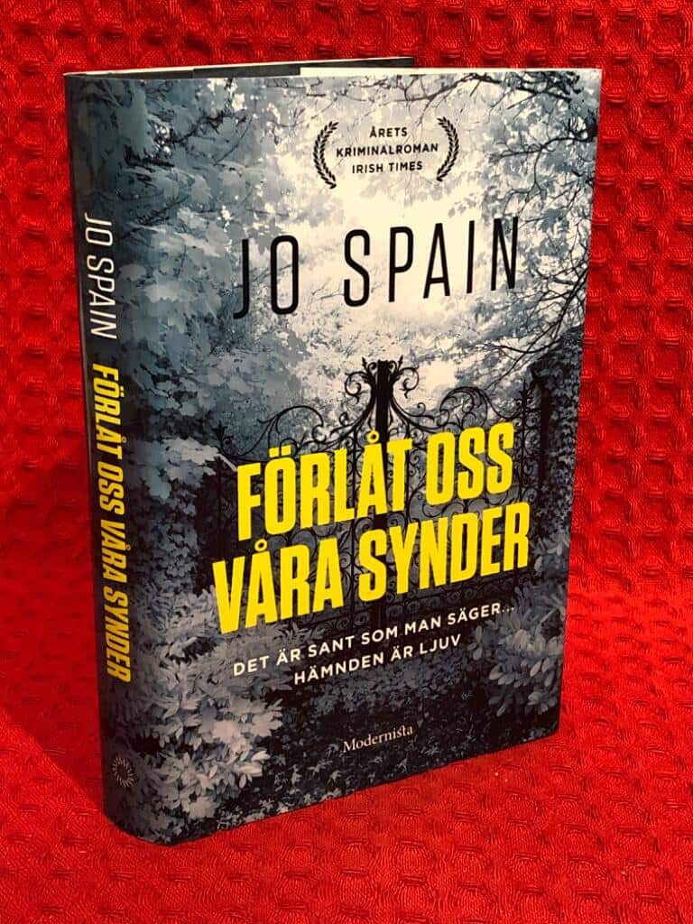 Jo Spain : Förlåt oss våra synder