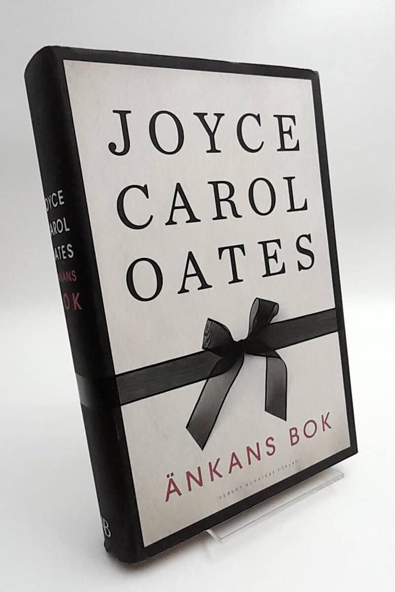 Joyce Carol Oates : Änkans bok