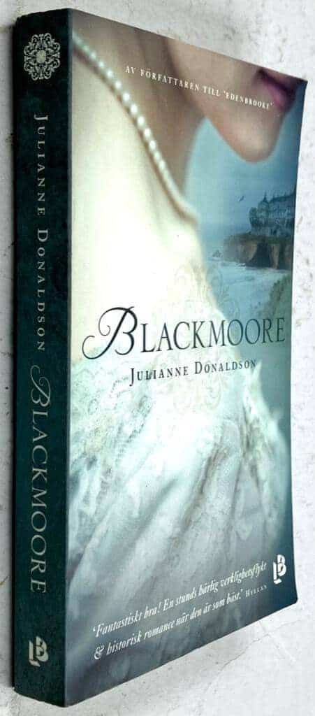 Julianne Donaldson : Blackmoore [svensk text]