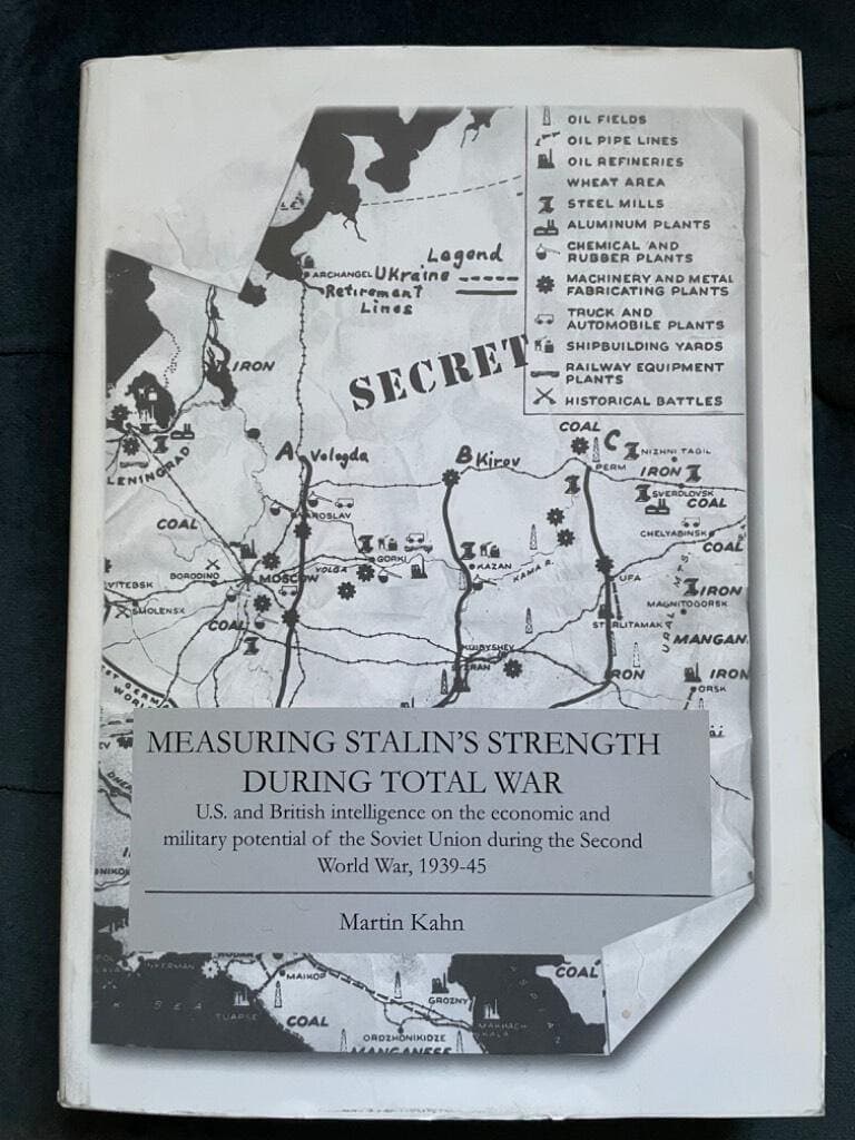 Kahn, Martin ; Handelshögskolan vid Göteborgs universitet. Ekonomisk-historiska institutionen : Measuring Stalin's strength during total war