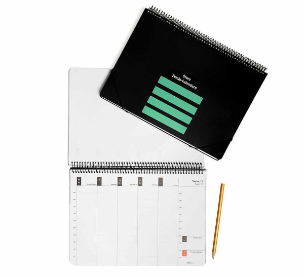 Kalender 2026/2027 Stora Fundo-kalendern liggande