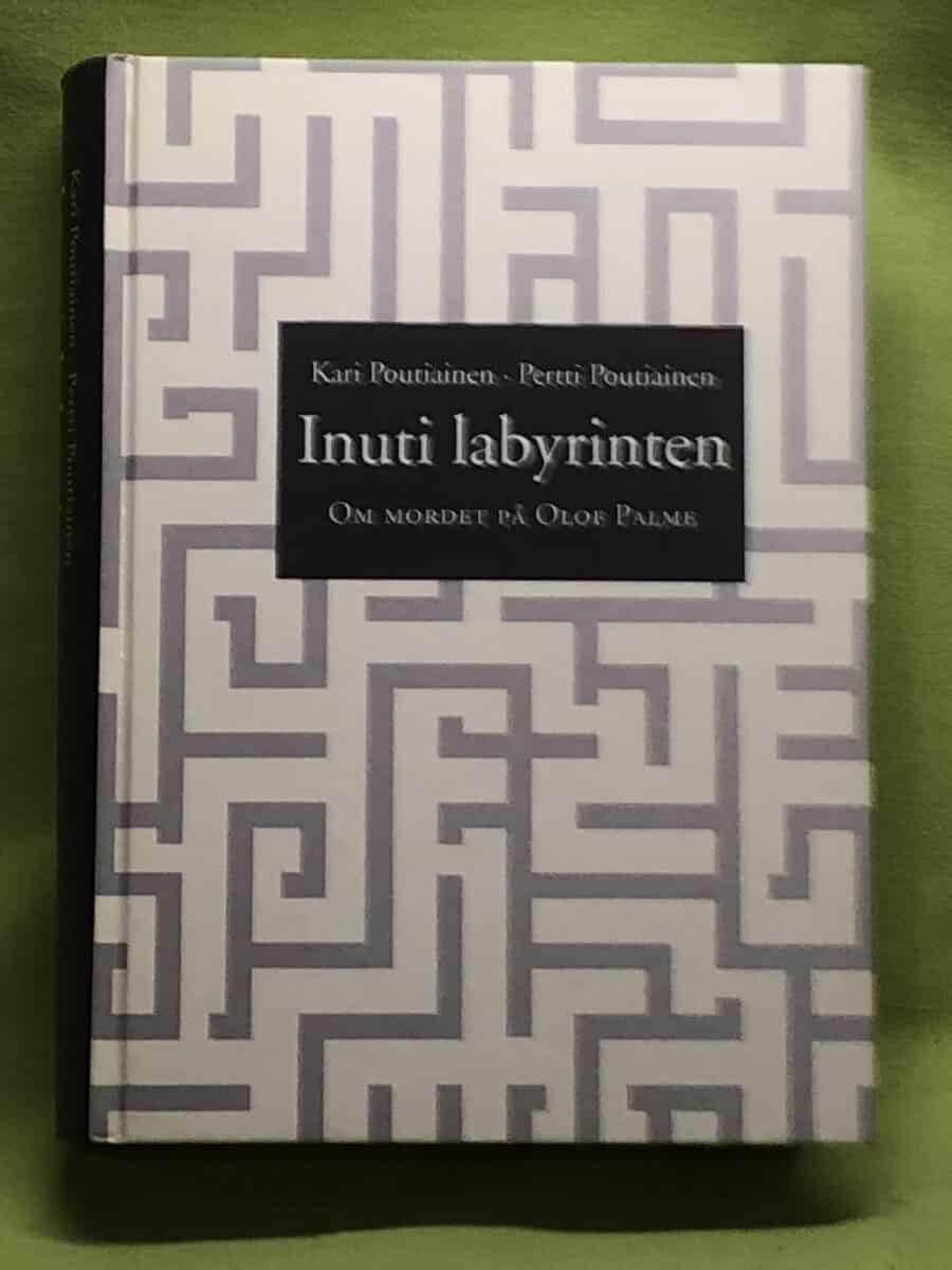 Kari Poutiainen : Inuti labyrinten