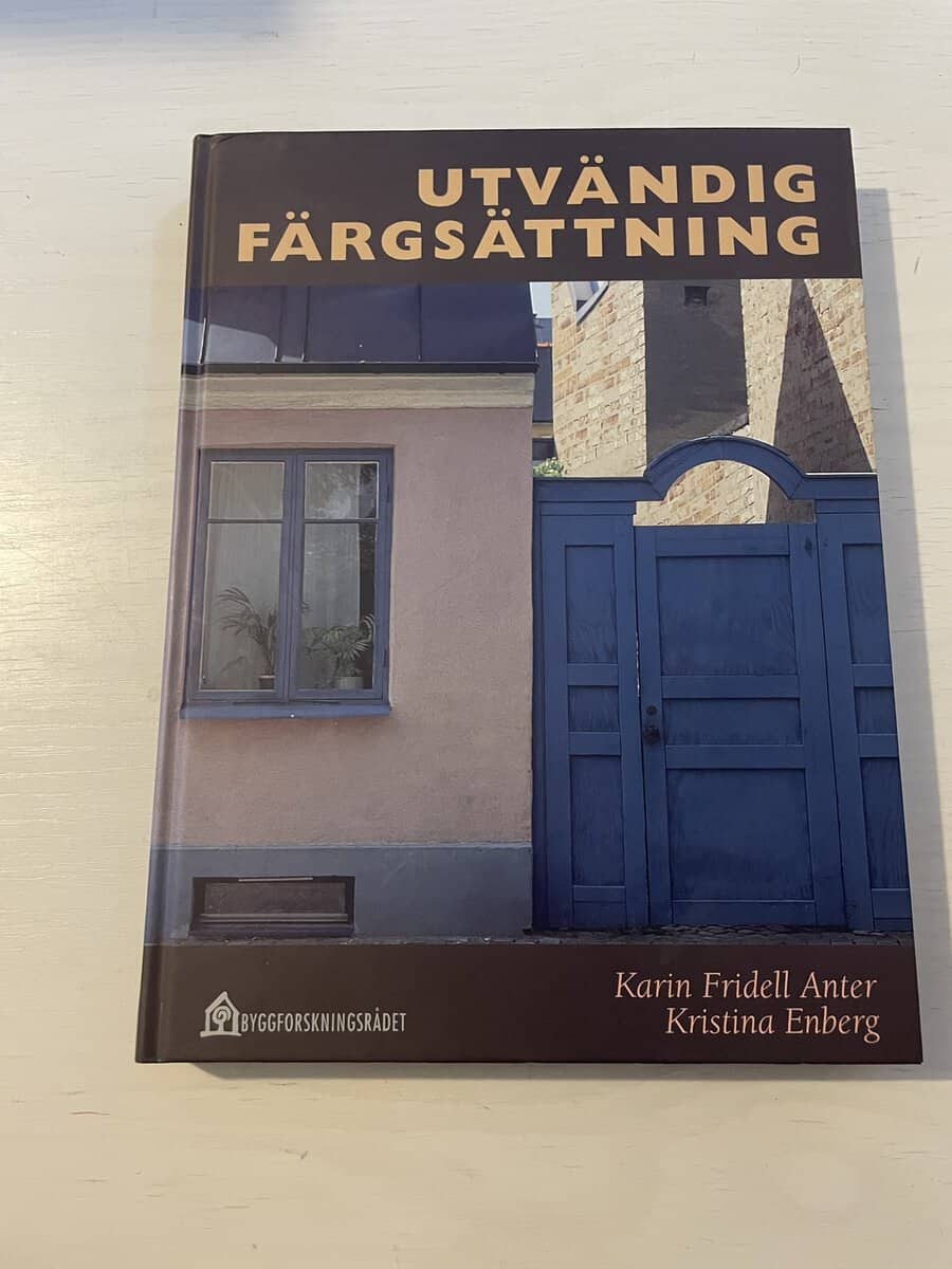 Karin Fridell Anter : Utvändig färgsättning