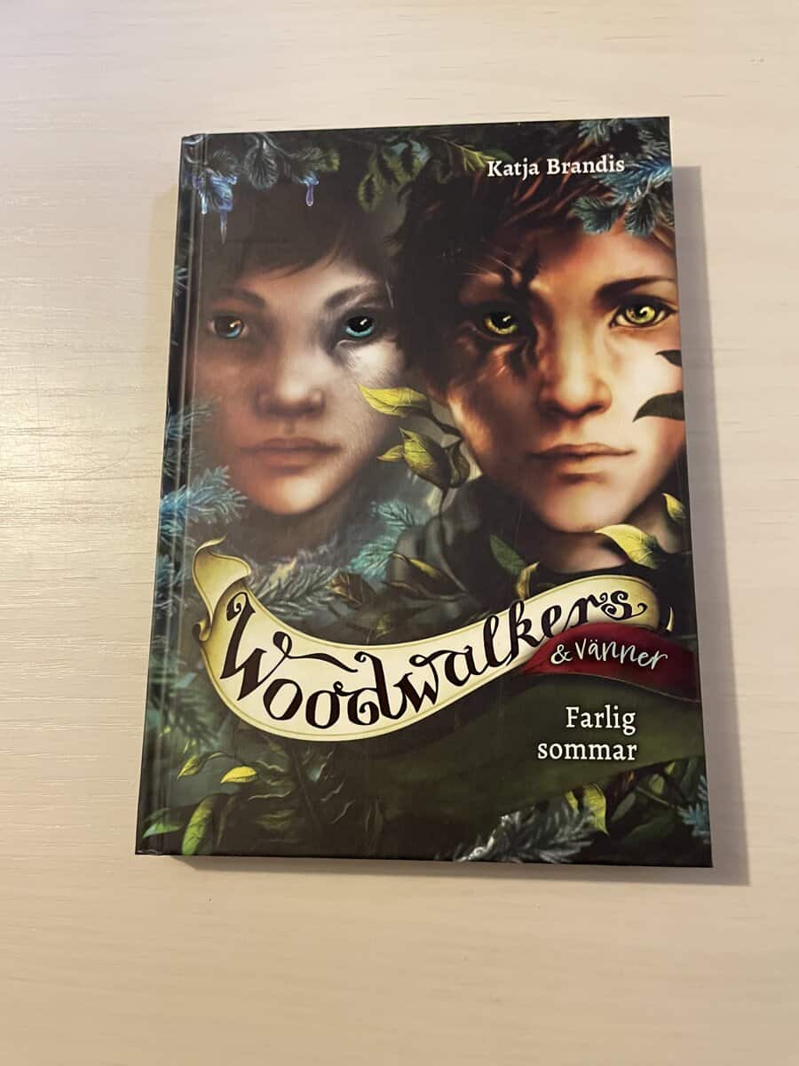 Katja Brandis : Woodwalkers & vänner del 1 - Farlig sommar