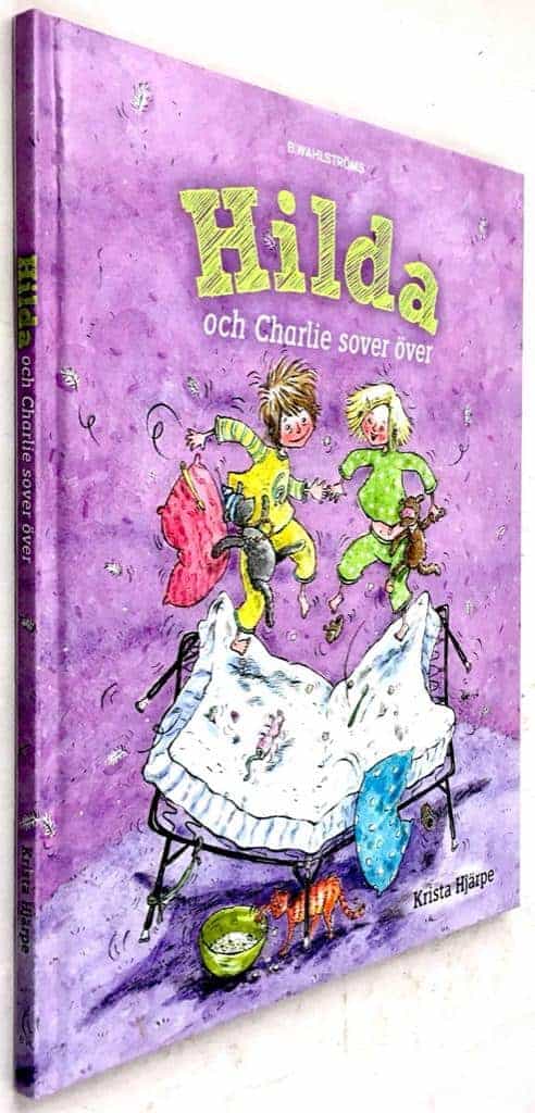 Krista Hjärpe : Hilda och Charlie sover över