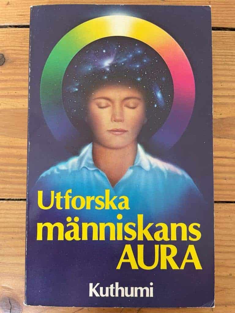 Kuthumi : Utforska människans aura