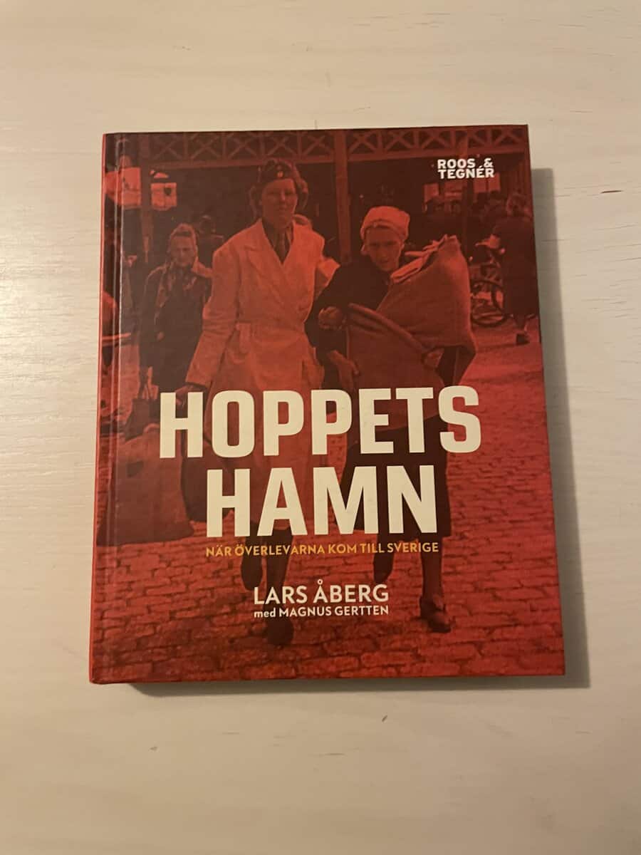 Lars Åberg : Hoppets hamn