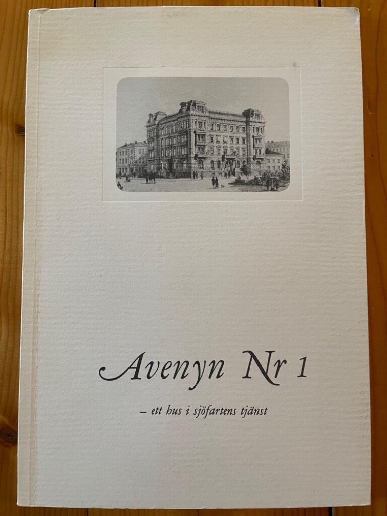 Lars O. Carlsson : Avenyn nr 1