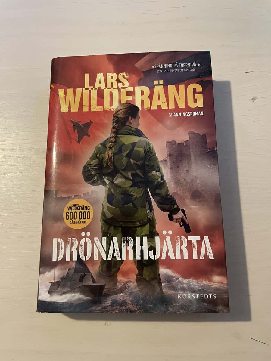 Lars Wilderäng : Drönarhjärta
