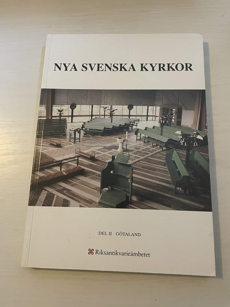 Lennart Illerstad : Nya svenska kyrkor - Del II Götaland