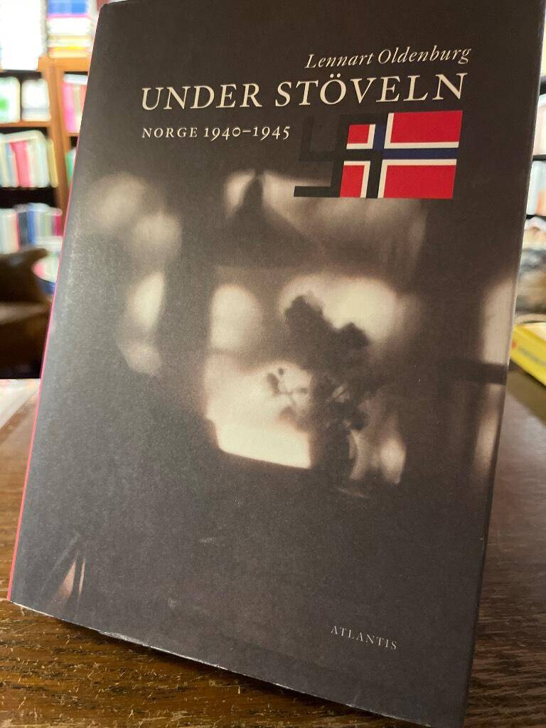 Lennart Oldenburg : Under stöveln