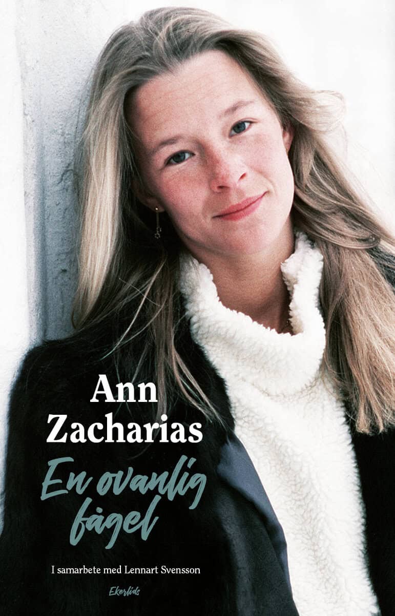 Svensson, Lennart; Zacharias, Ann : En ovanlig fågel