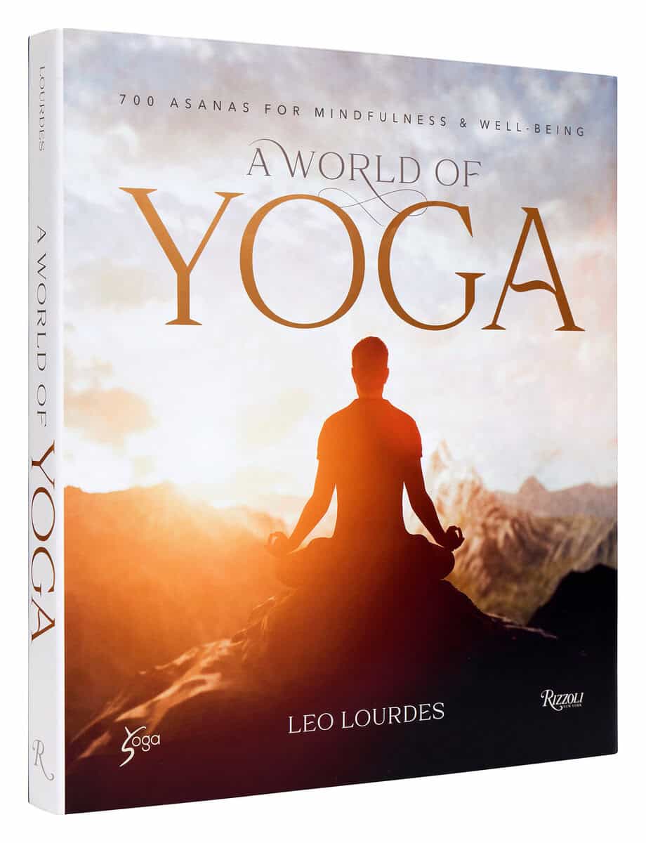 Leo Lourdes : A World of Yoga