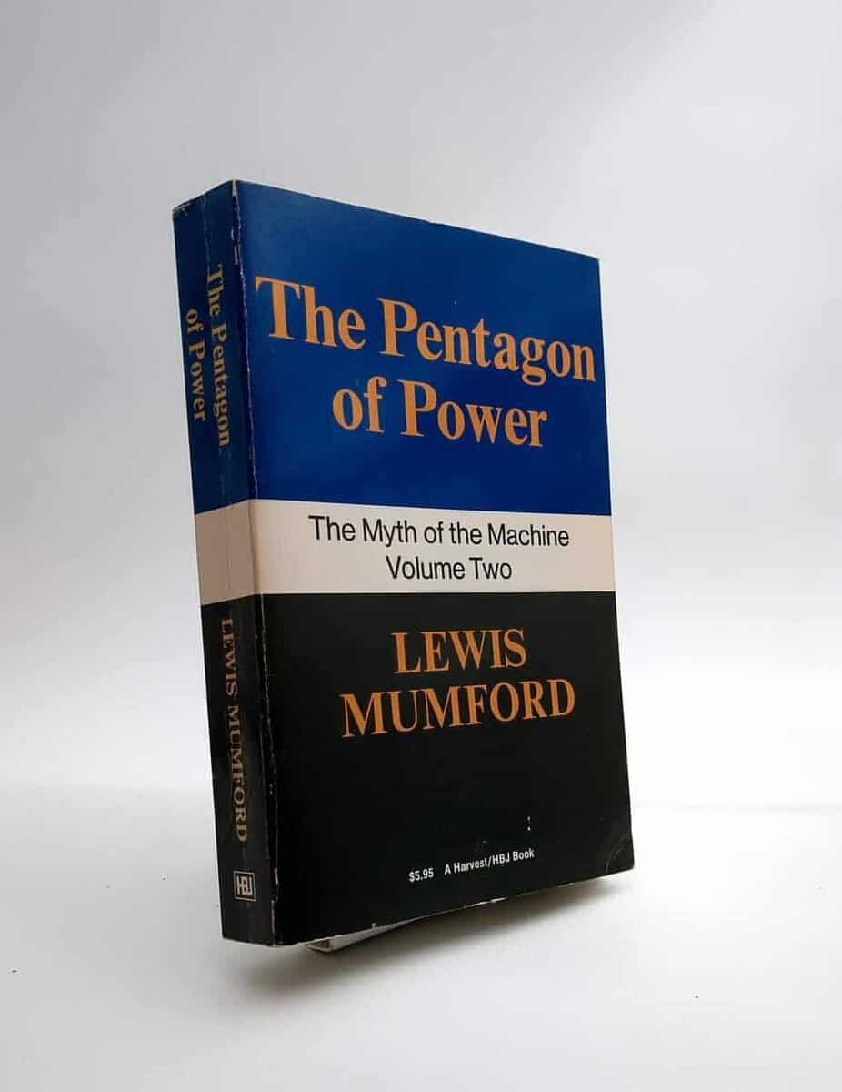 Lewis Mumford : The myth of the machine